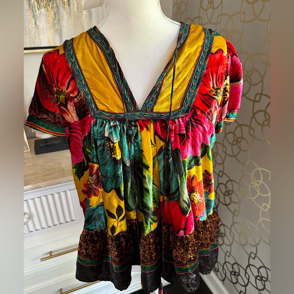 Floral FARM Top